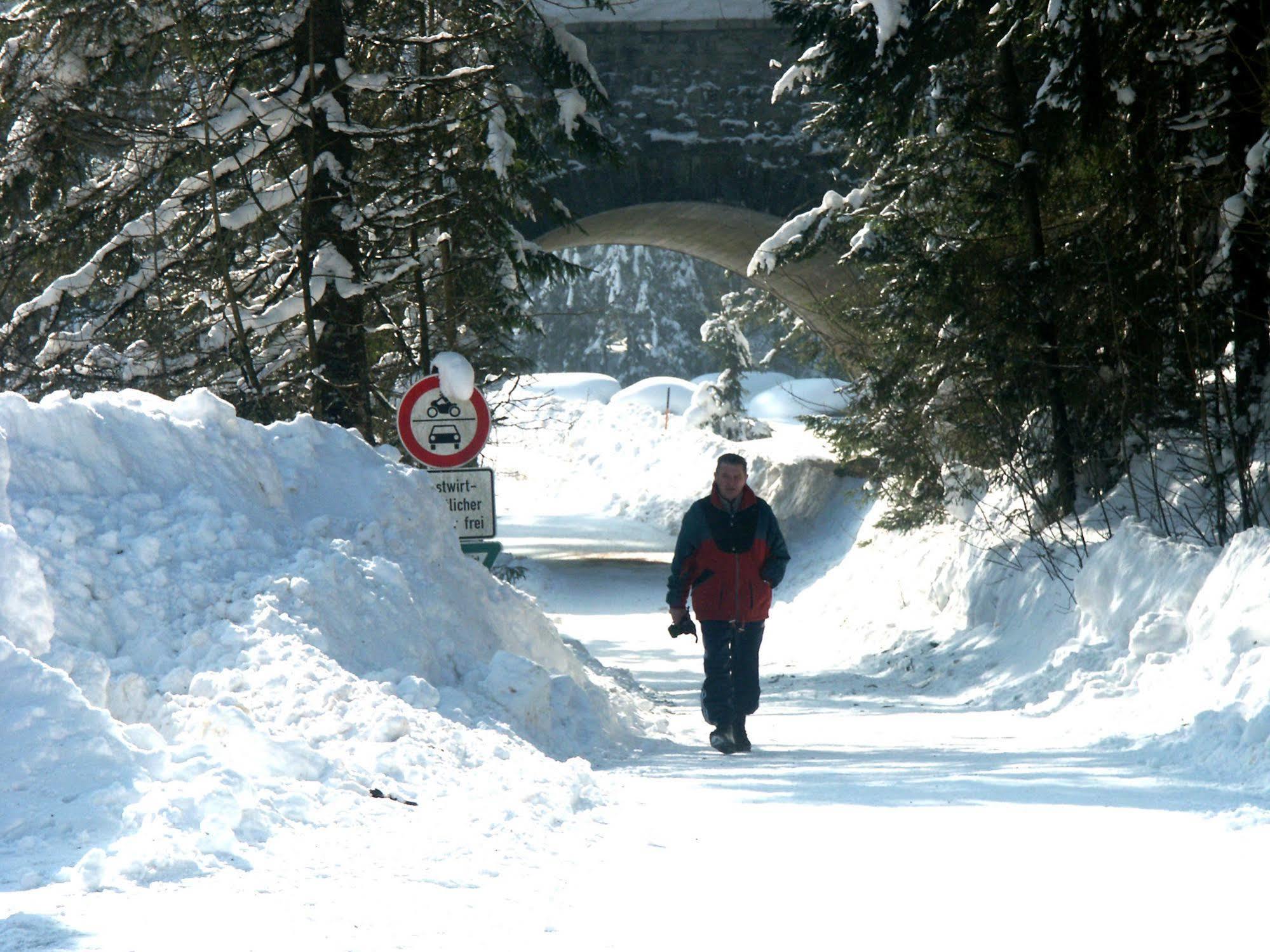 Aktivhotel & Gasthof Schmelz Ihr Urlaubs Hotel In Inzell Mit Wellness Hallenbad, Alpensauna & Dampfbad ภายนอก รูปภาพ