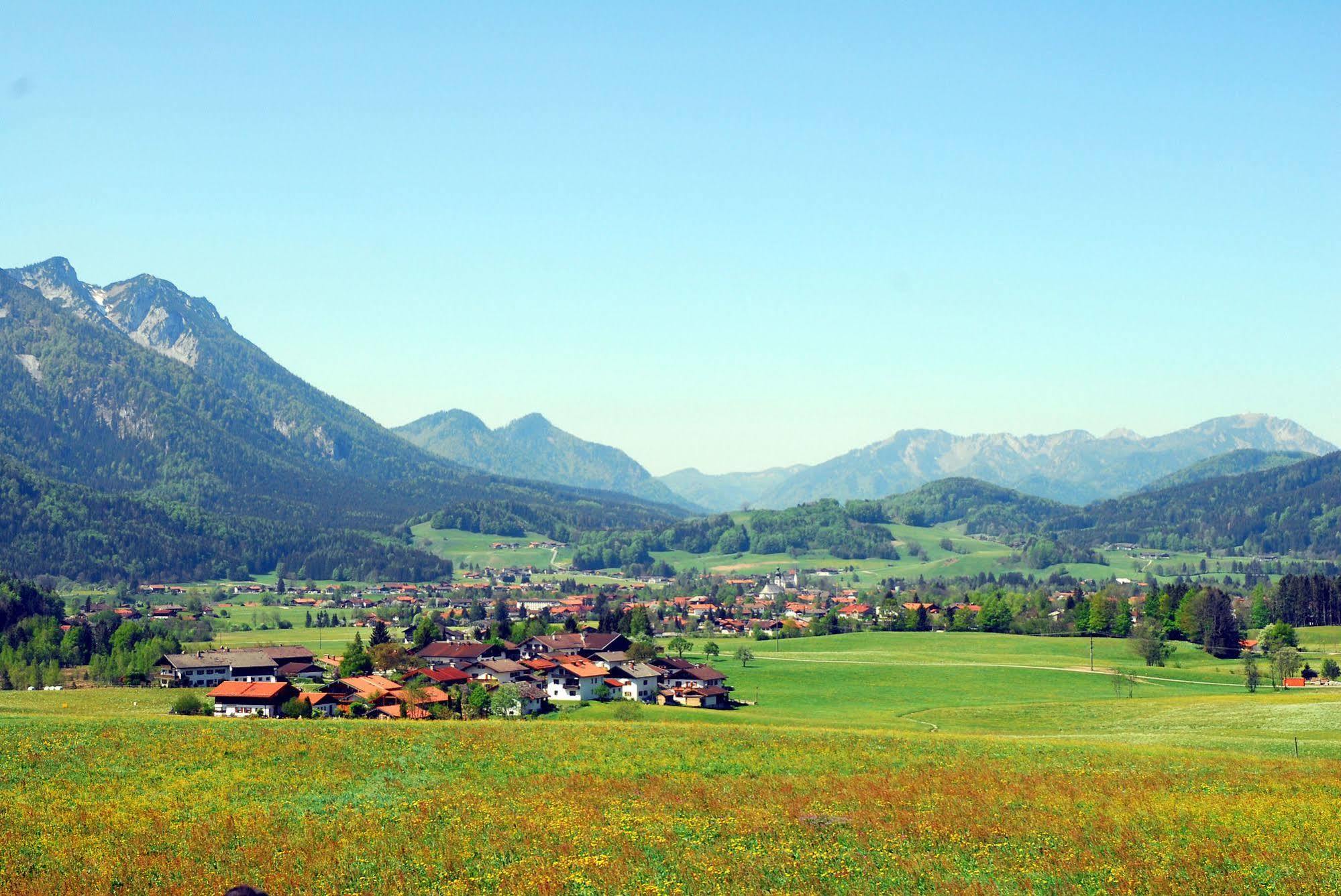 Aktivhotel & Gasthof Schmelz Ihr Urlaubs Hotel In Inzell Mit Wellness Hallenbad, Alpensauna & Dampfbad ภายนอก รูปภาพ