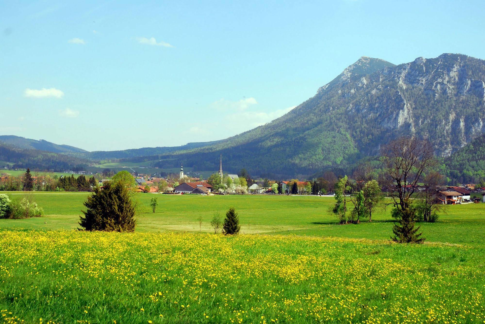 Aktivhotel & Gasthof Schmelz Ihr Urlaubs Hotel In Inzell Mit Wellness Hallenbad, Alpensauna & Dampfbad ภายนอก รูปภาพ